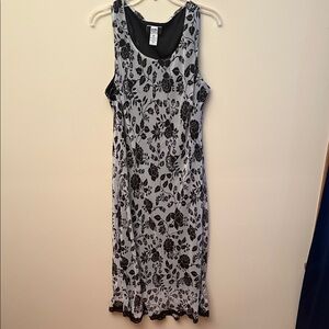 Studio Black and Gray Floral Midi Dress